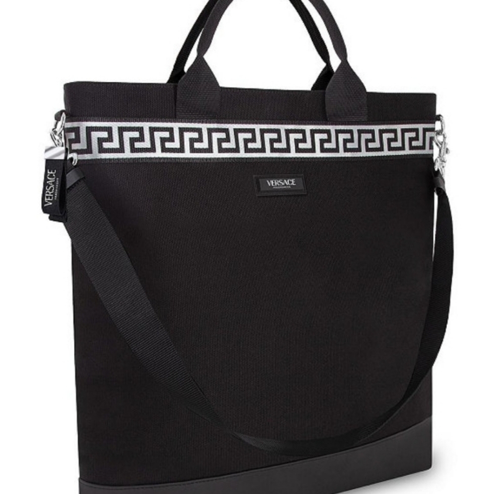 Versace - Picture 2 of 12